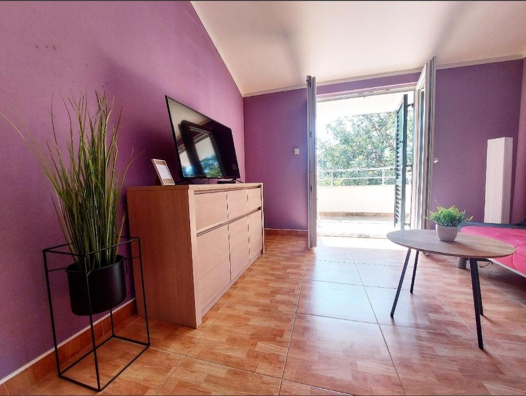 Apartments Ivana Loviste Exterior photo